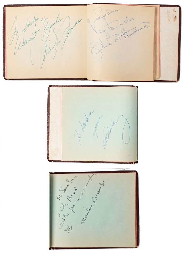 Marilyn Monroe signature in autograph album