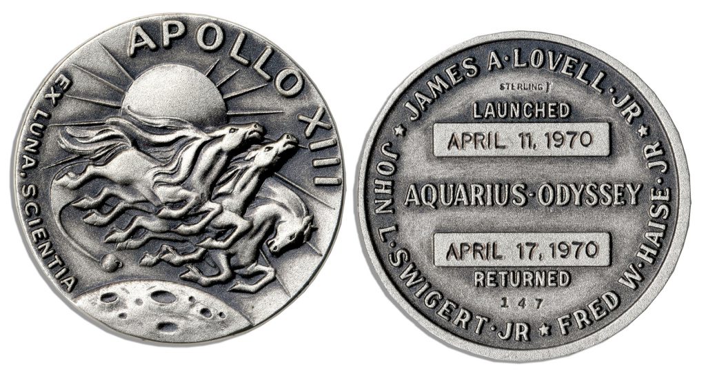 flown Apollo 13 Robbins medal