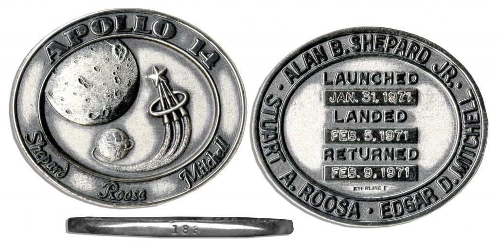 Apollo 14 Robbins medal