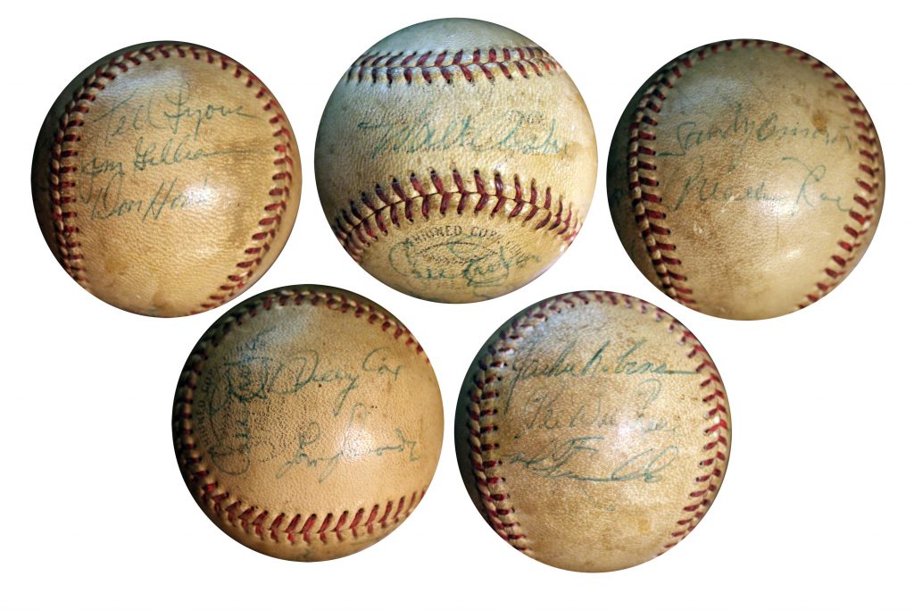1954 Brooklyn Dodgers autograph on baseball