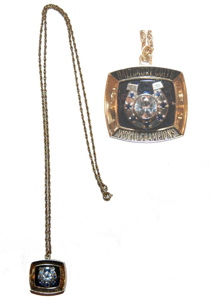 Baltimore Colts Super Bowl V necklace