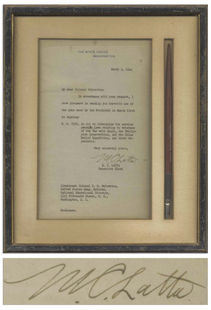Franklin D Roosevelt bill signing pen