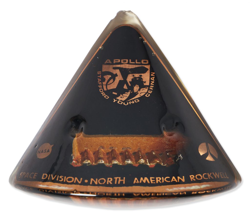 Apollo 10 Robbins medal