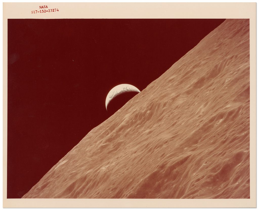 S17-152-23274 Apollo 17 Red Number Photo